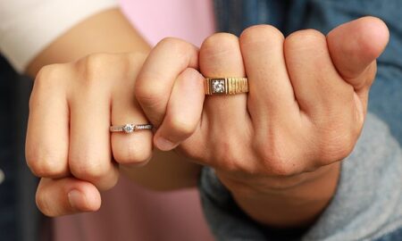 How To Choose The Perfect Engagement & Wedding Ring