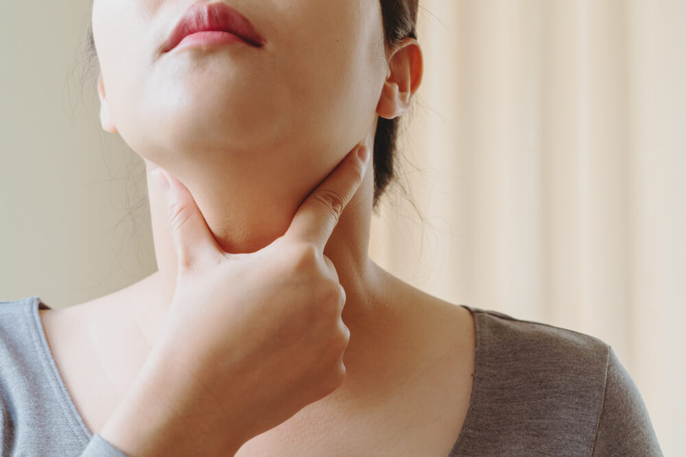 10 Warning Signs of Thyroid Problems You Shouldn't Ignore