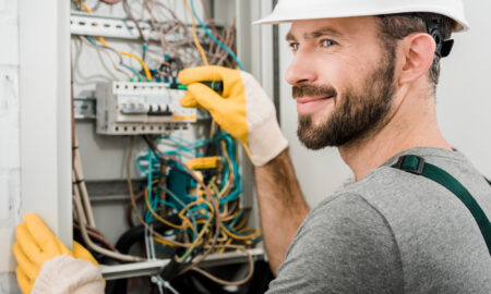 5 Tips for Choosing the Right Electrical Contractor for Your Business