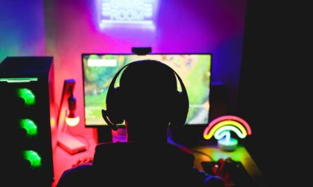 The Impact of Social Media on Online Gaming