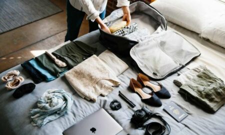 10 Essential Things to Bring When Traveling